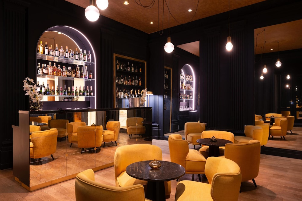 Best Western Hotel Ronceray Opera — Restaurant & bars in Paris, Ile-de-France