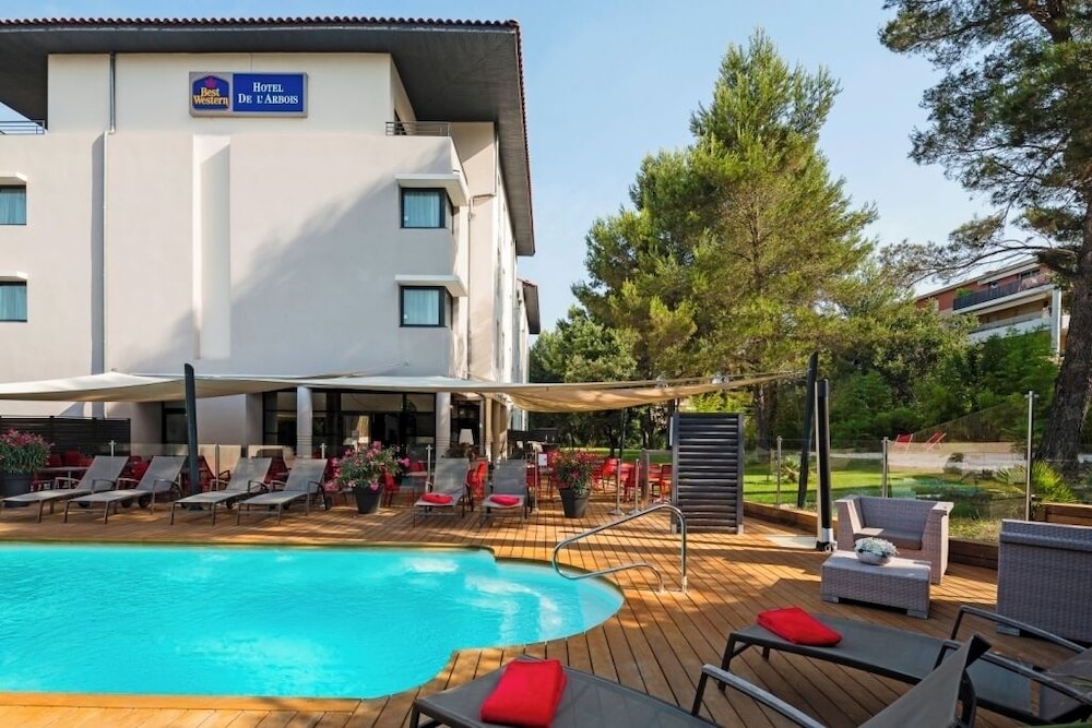 Mercure Aix-en-Provence La Duranne Gare TGV