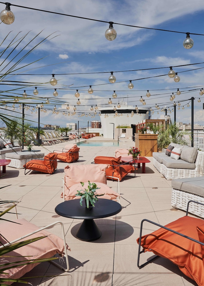 Canopy by Hilton Madrid Castellana - zdjęcie 3