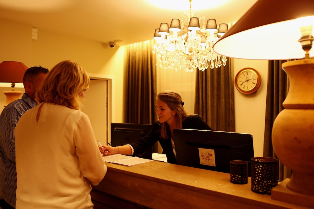 Hotel Acacia — Hotel building in Bruges, Flanders