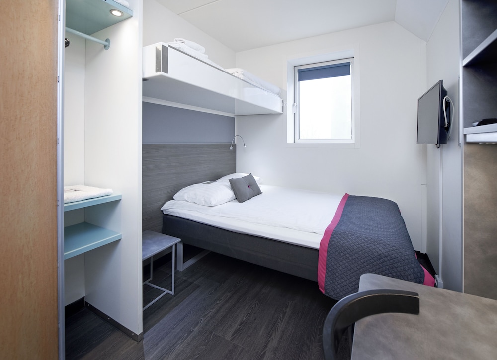 CABINN Metro Hotel — Hotel rooms in Copenhagen, Hovedstaden