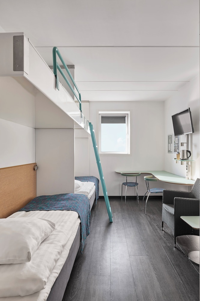 CABINN Metro Hotel — Hotel rooms in Copenhagen, Hovedstaden