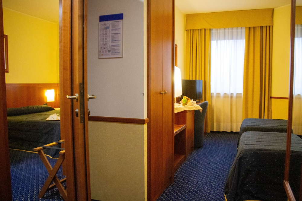 Pacific Hotel Fortino - zdjęcie 5