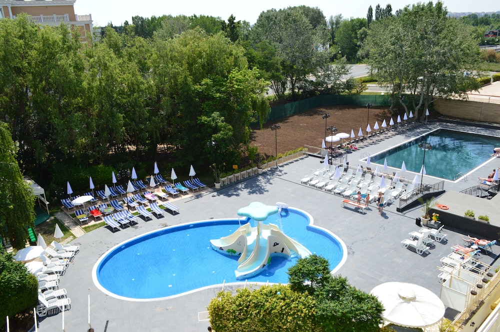 Aquamarine - All Inclusive — Swimming pool in Sunny Beach, Burgas Region