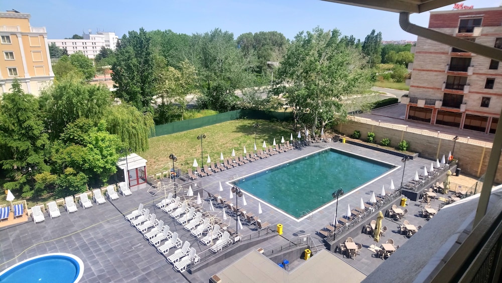 Aquamarine - All Inclusive — Swimming pool in Sunny Beach, Burgas Region