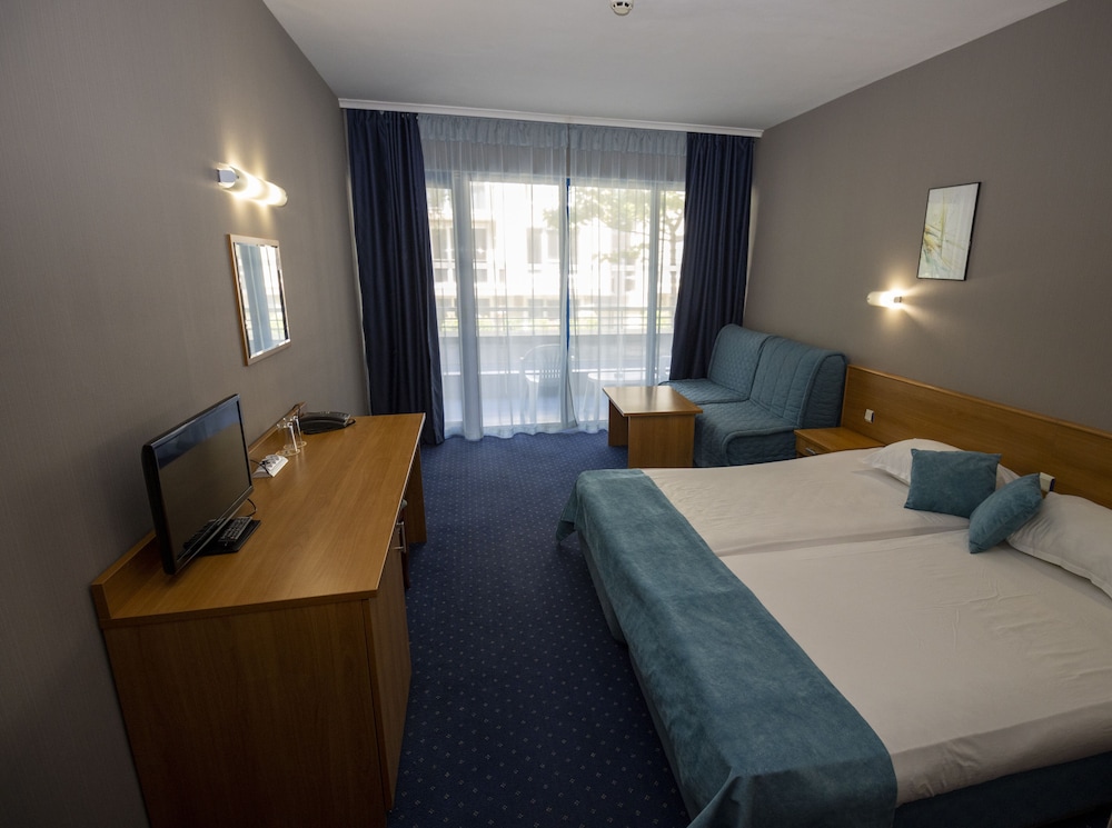 Aquamarine - All Inclusive — Hotel rooms in Sunny Beach, Burgas Region
