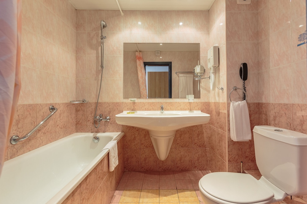 Aquamarine - All Inclusive — Hotel rooms in Sunny Beach, Burgas Region