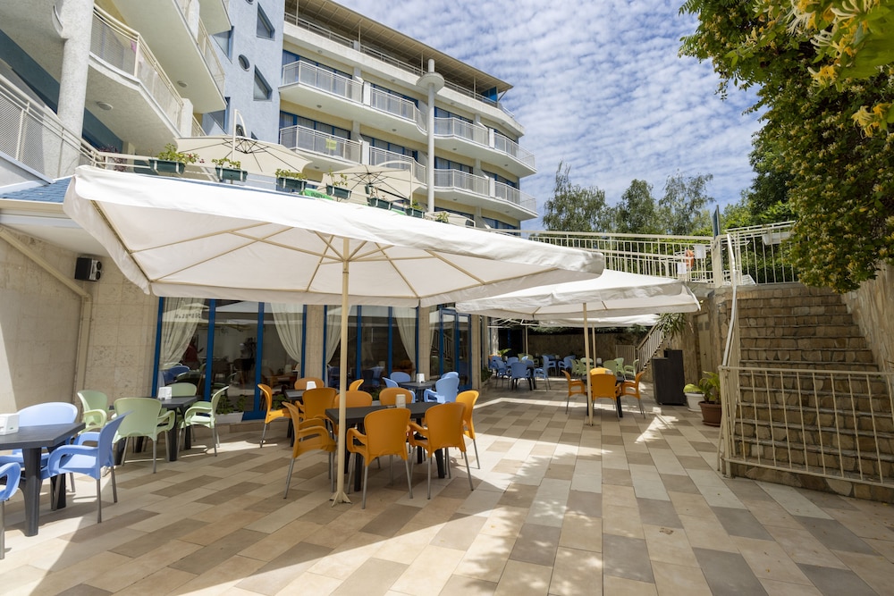 Aquamarine - All Inclusive — Restaurant & bars in Sunny Beach, Burgas Region