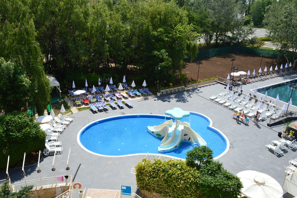 Aquamarine - All Inclusive — Swimming pool in Sunny Beach, Burgas Region