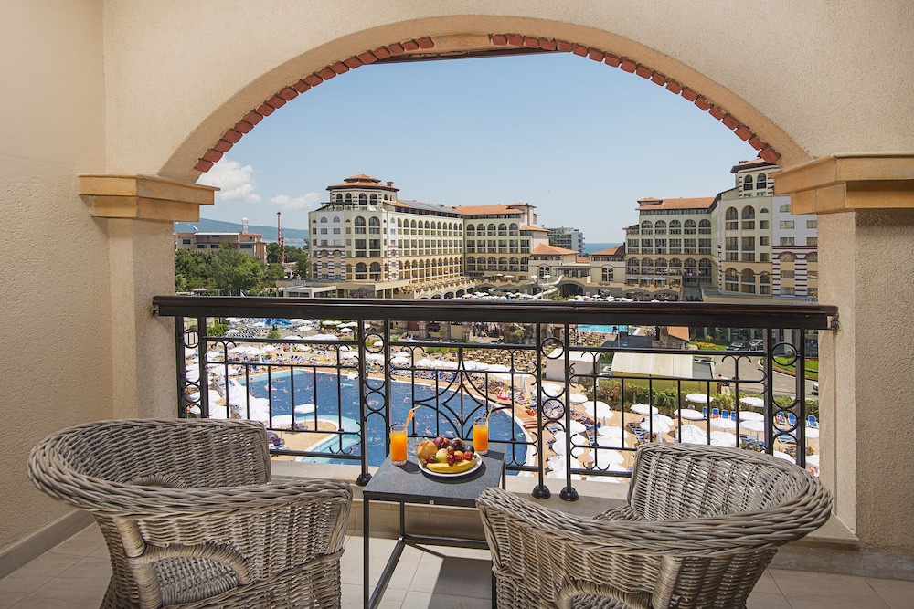 Meliá Sunny Beach Resort — Hotel building in Sunny Beach, Burgas Region