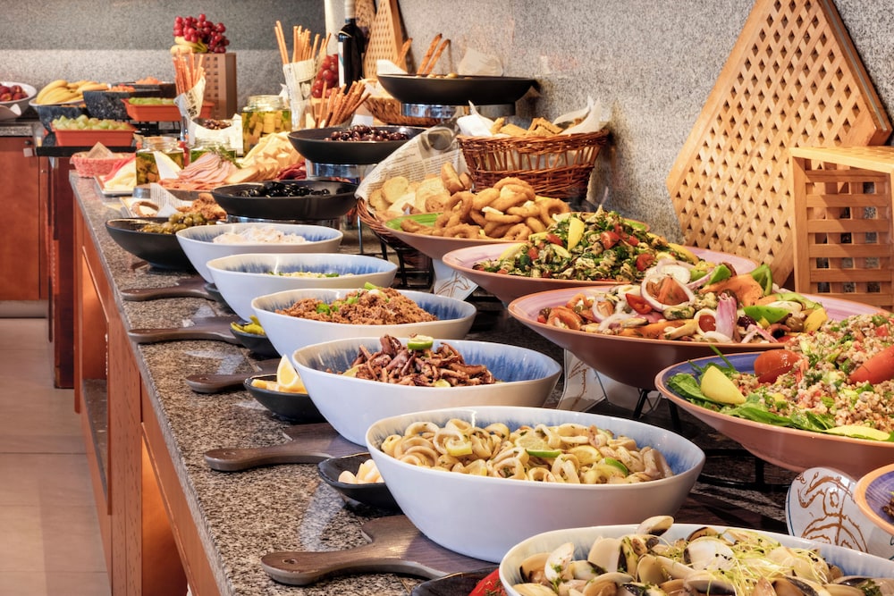 Meliá Sunny Beach Resort — Restaurant & bars in Sunny Beach, Burgas Region
