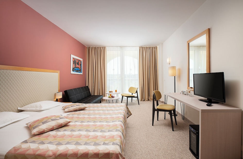 Meliá Sunny Beach Resort — Hotel rooms in Sunny Beach, Burgas Region