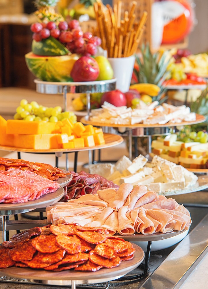 Meliá Sunny Beach Resort — Restaurant & bars in Sunny Beach, Burgas Region