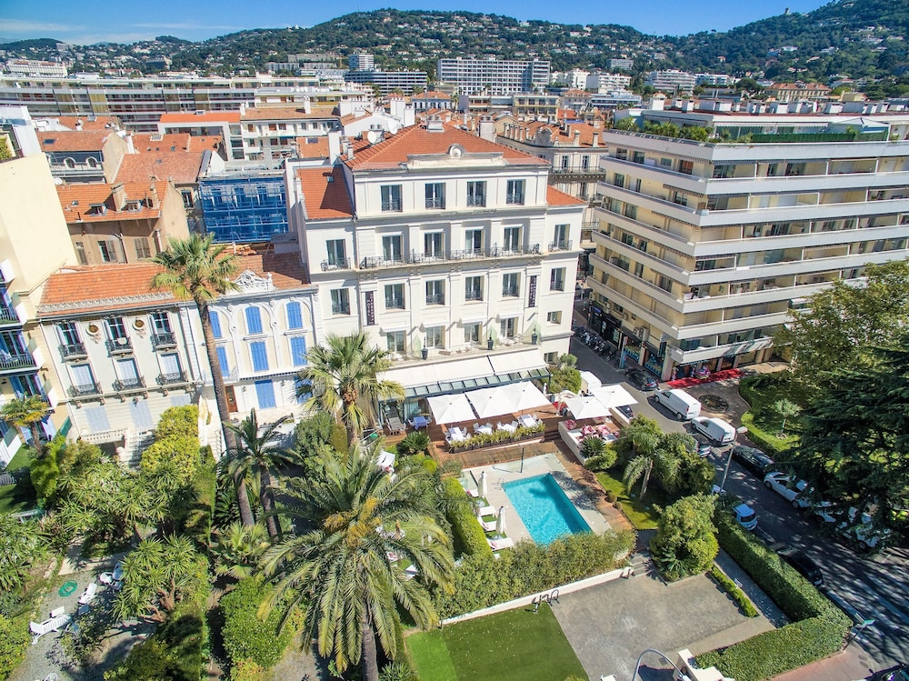 Hôtel Le Canberra