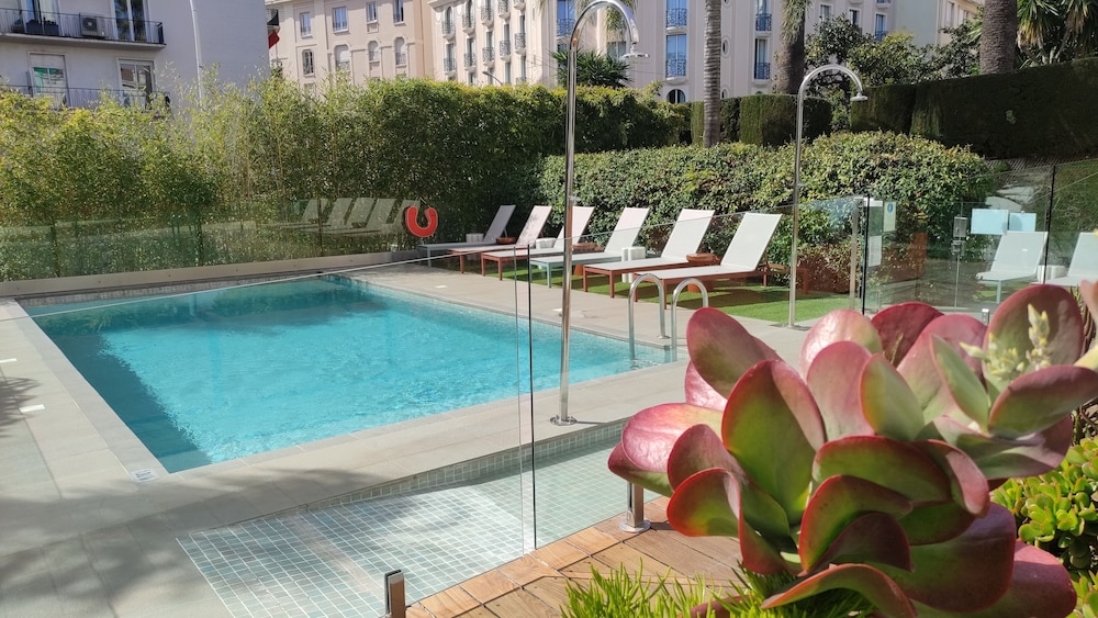 Hôtel Le Canberra - zdjęcie 3