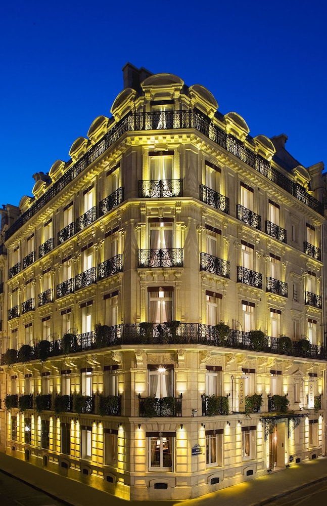 West End Hotel