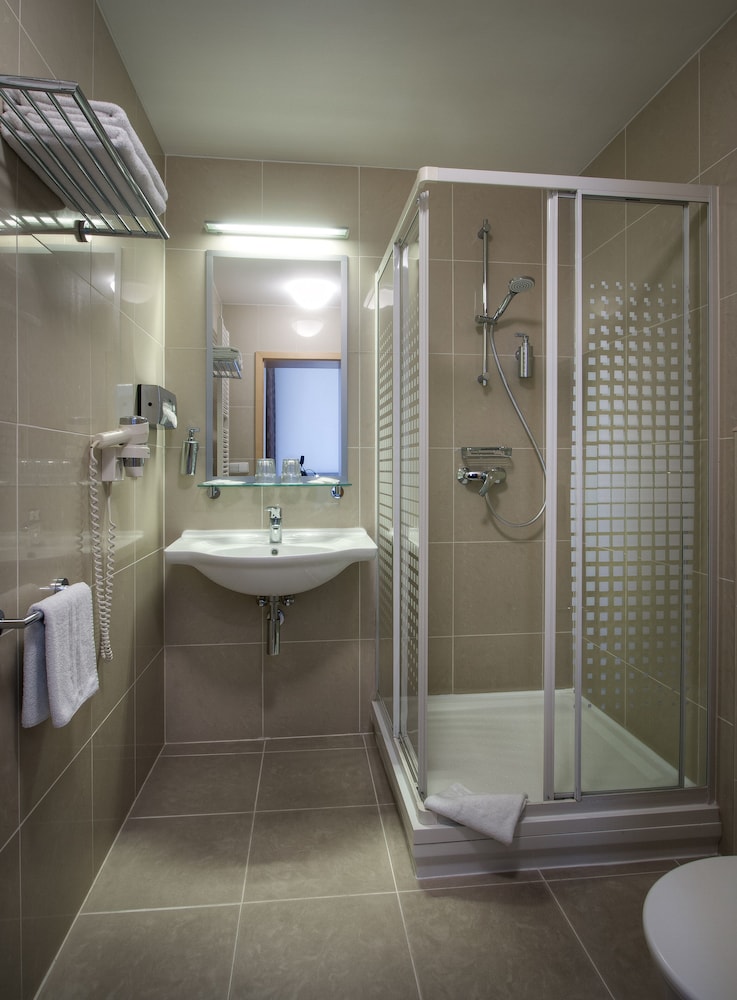 Hotel Pav — Hotel rooms in Prague, Prague