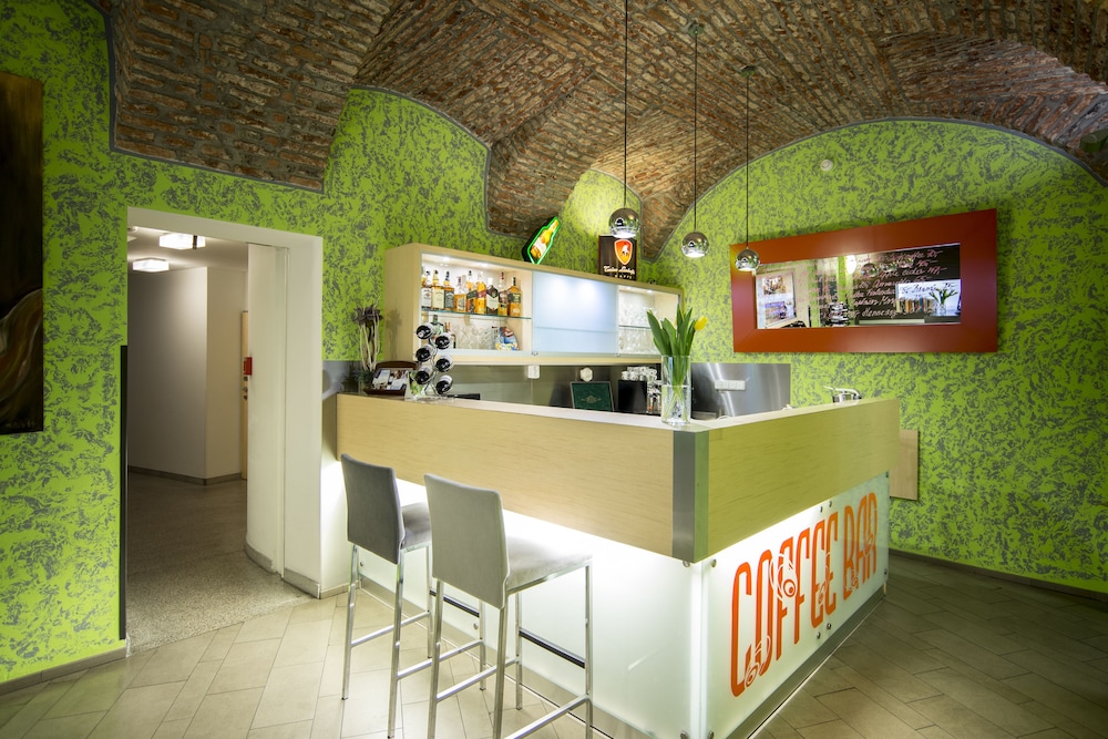 Hotel Pav — Restaurant & bars in Prague, Prague