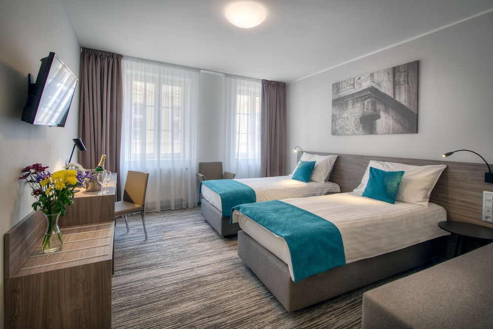 Hotel Pav — Hotel rooms in Prague, Prague