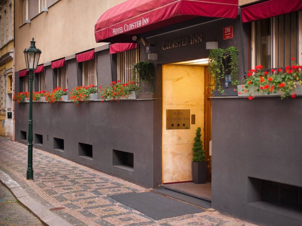 Cloister Inn — Hotel building in Prague, Prague