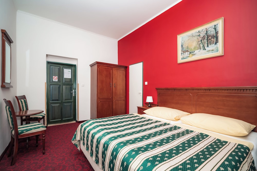 Hotel Czechia — Hotel rooms in Prague, Prague
