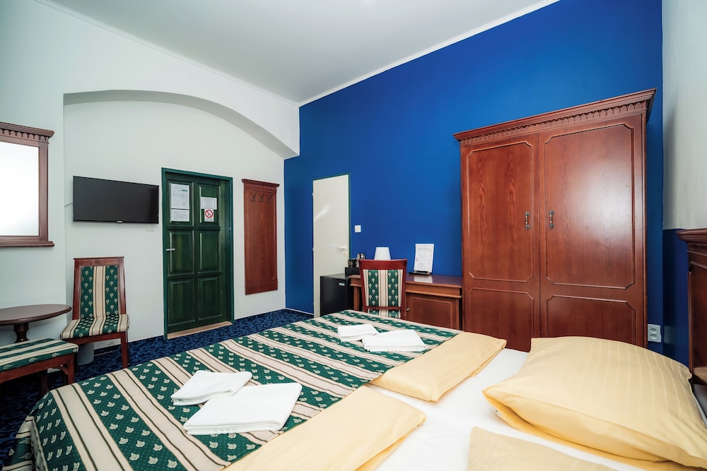 Hotel Czechia — Hotel rooms in Prague, Prague