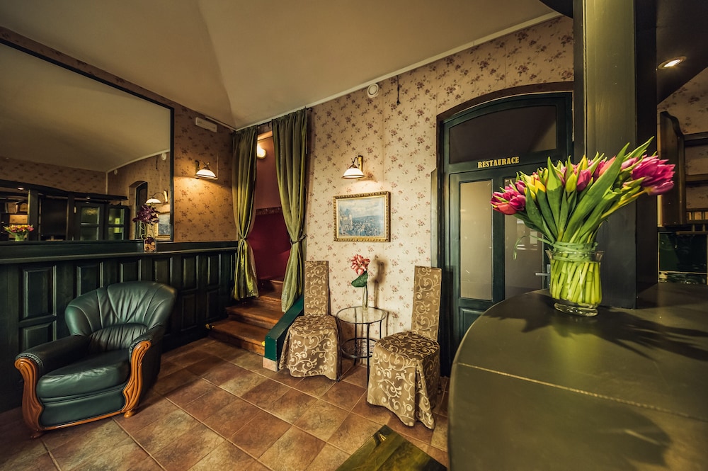 Hotel Czechia — Restaurant & bars in Prague, Prague