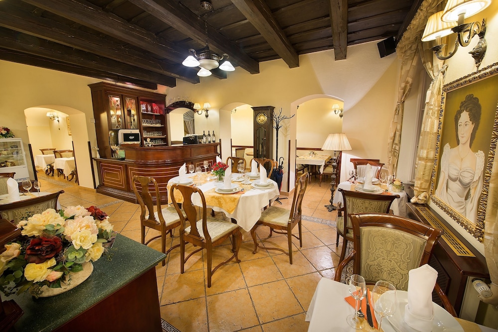 Boutique Hotel Constans — Restaurant & bars in Prague, Prague