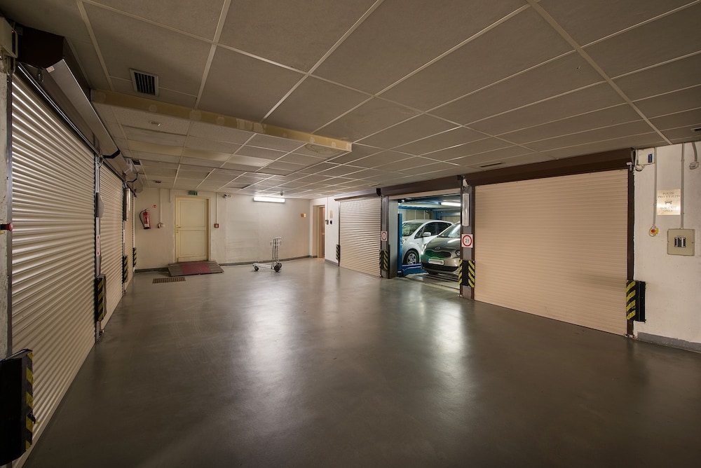 Boutique Hotel Constans — Hotel building in Prague, Prague