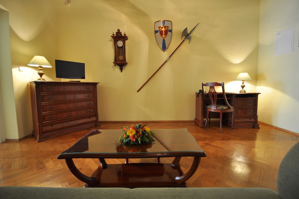 Boutique Hotel Constans — Hotel rooms in Prague, Prague