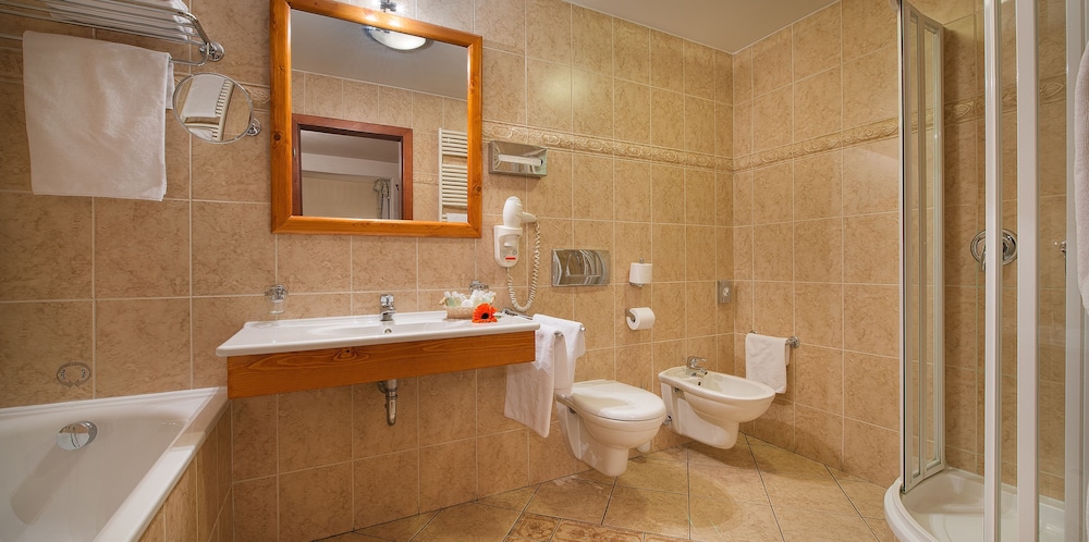 Boutique Hotel Constans — Hotel rooms in Prague, Prague