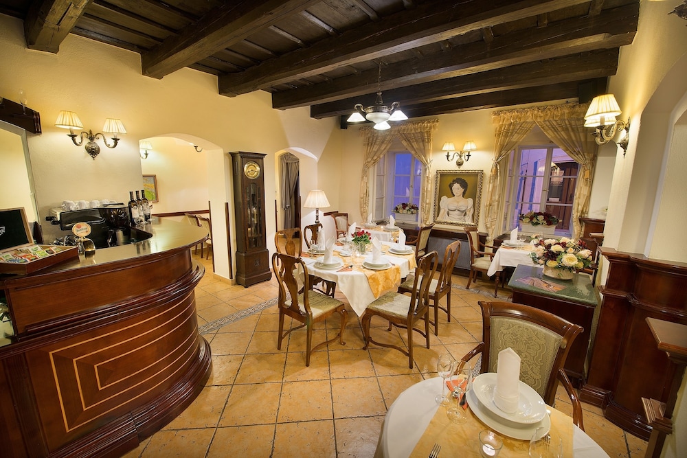 Boutique Hotel Constans — Restaurant & bars in Prague, Prague