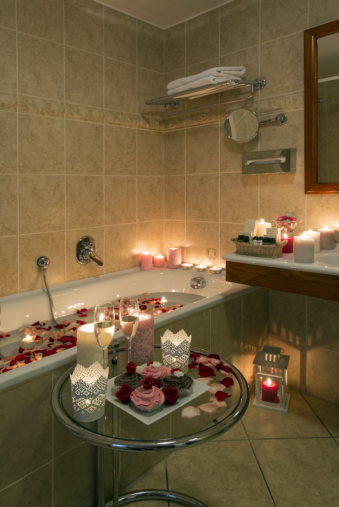 Boutique Hotel Constans — Spa in Prague, Prague