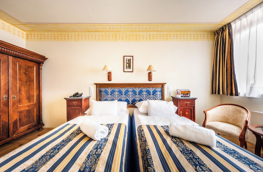Hotel Élite Prague — Hotel rooms in Prague, Prague