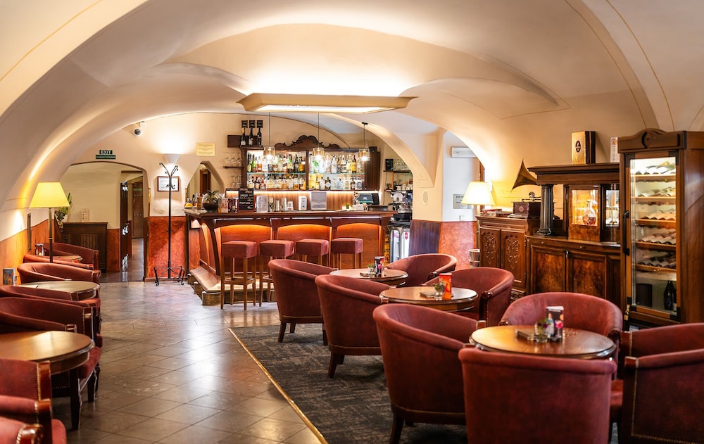 Hotel Élite Prague — Restaurant & bars in Prague, Prague
