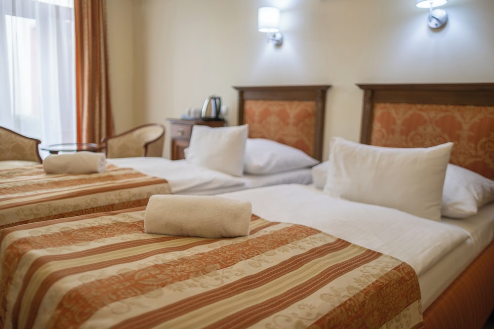 Hotel Élite Prague — Hotel rooms in Prague, Prague