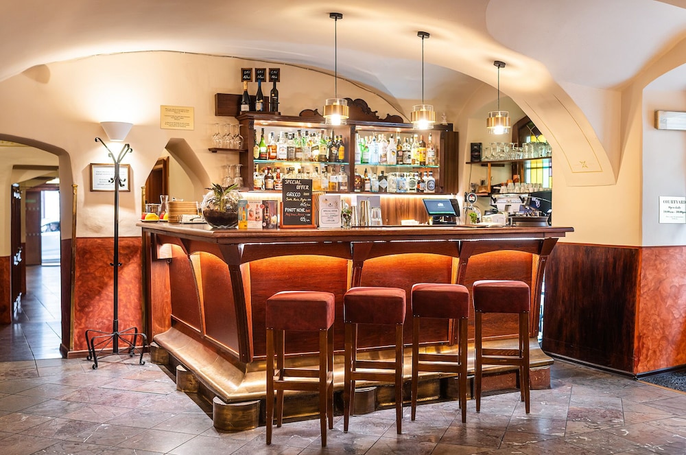 Hotel Élite Prague — Restaurant & bars in Prague, Prague