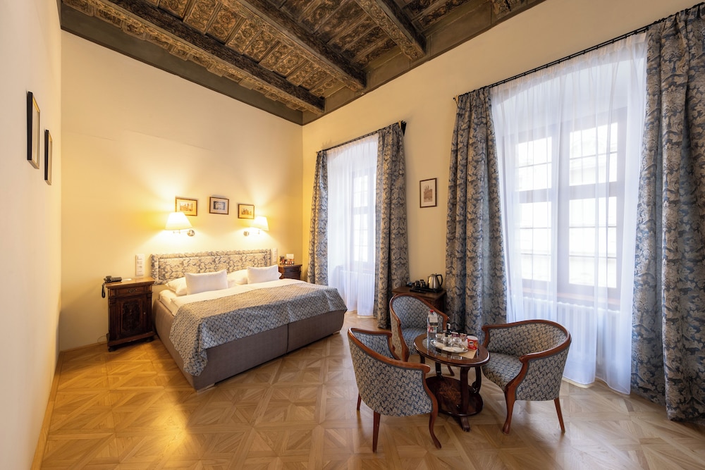 Hotel Élite Prague — Hotel rooms in Prague, Prague