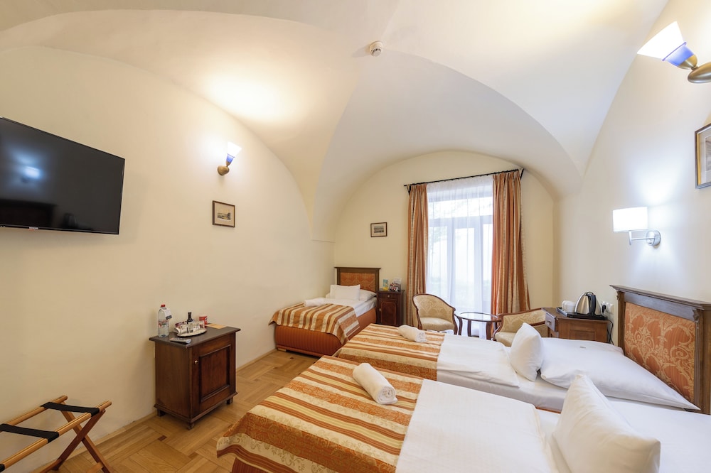 Hotel Élite Prague — Hotel rooms in Prague, Prague