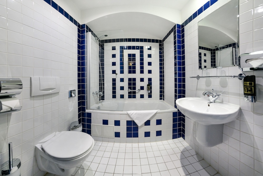 Hotel Élite Prague — Hotel rooms in Prague, Prague