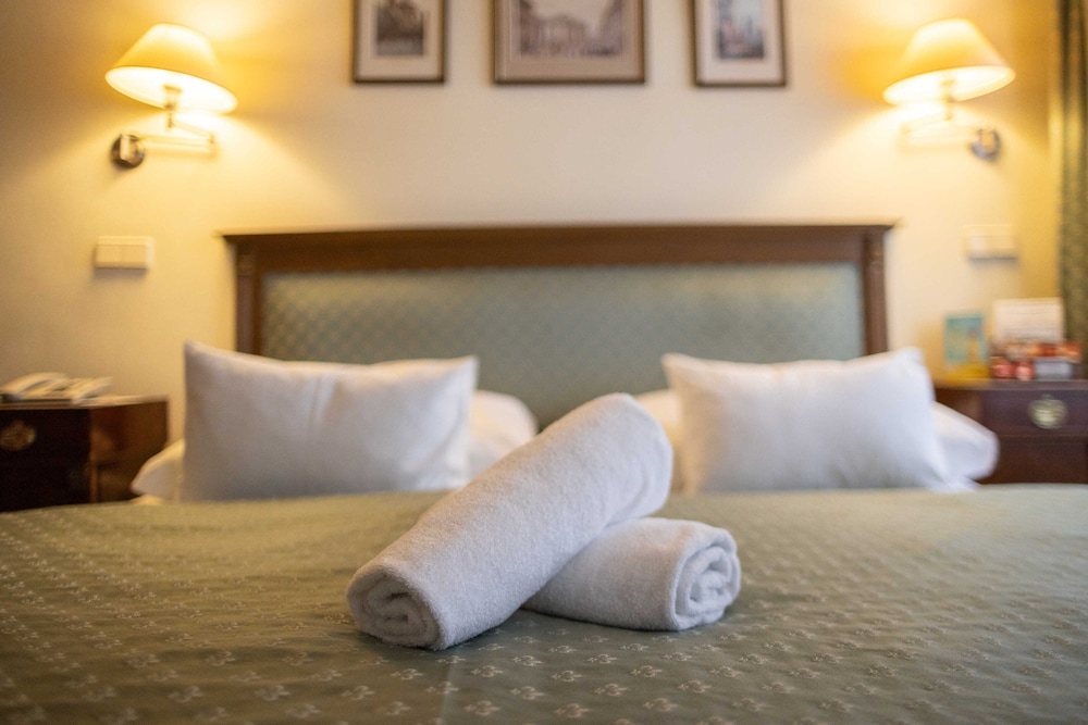 Hotel Élite Prague — Hotel rooms in Prague, Prague