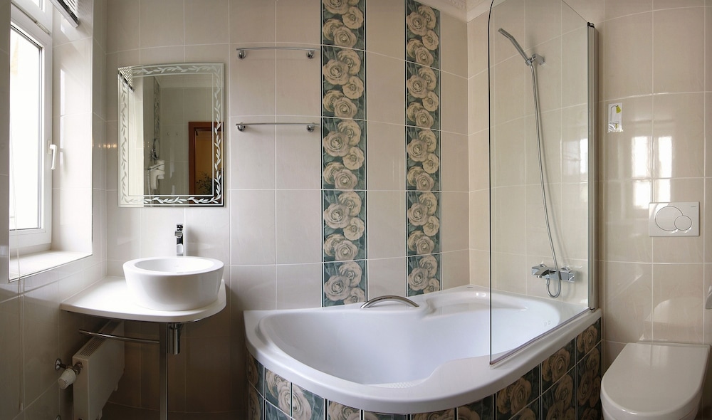 Green Garden Hotel — Hotel rooms in Prague, Prague