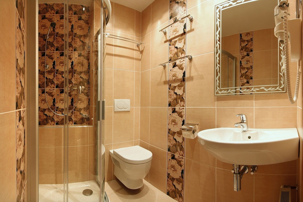 Green Garden Hotel — Hotel rooms in Prague, Prague
