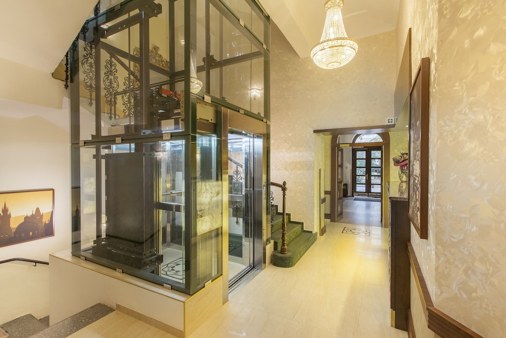 Green Garden Hotel — Hotel building in Prague, Prague