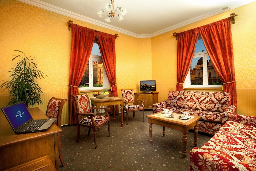 Green Garden Hotel — Hotel rooms in Prague, Prague
