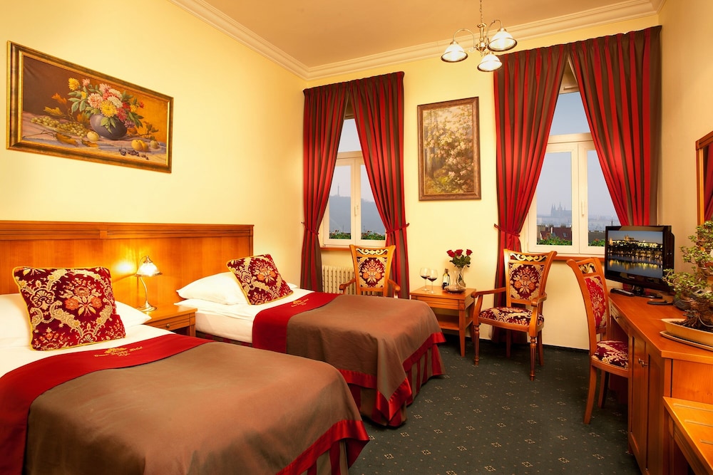Green Garden Hotel — Hotel rooms in Prague, Prague