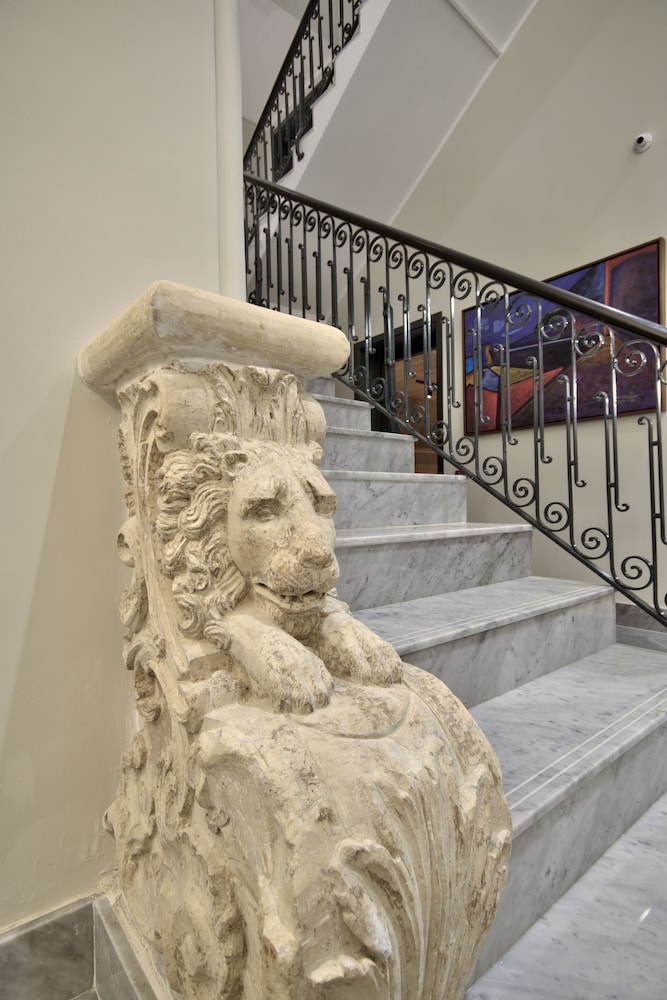 La Falconeria Hotel — Hotel building in Valletta, Malta Island