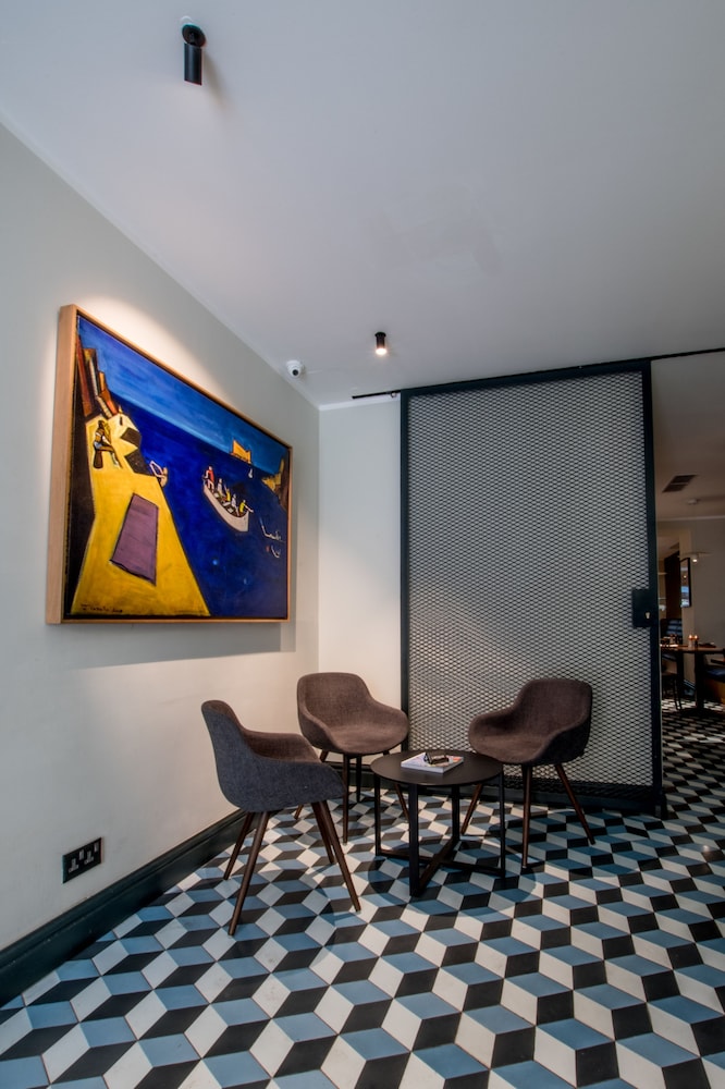 La Falconeria Hotel — Restaurant & bars in Valletta, Malta Island