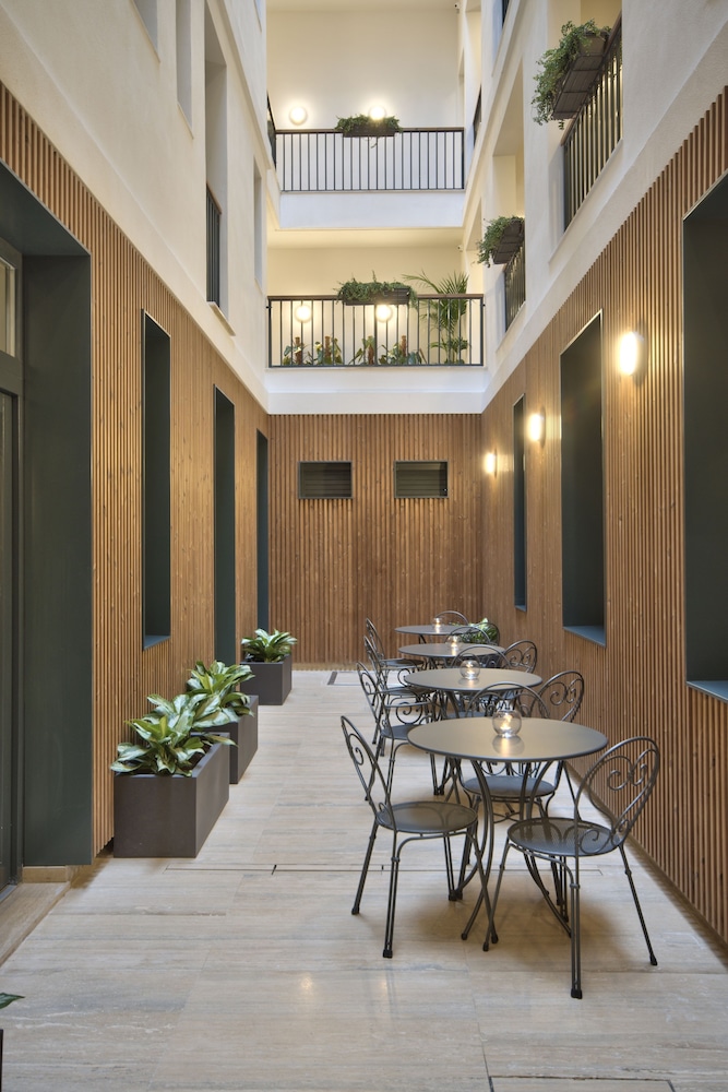 La Falconeria Hotel — Restaurant & bars in Valletta, Malta Island