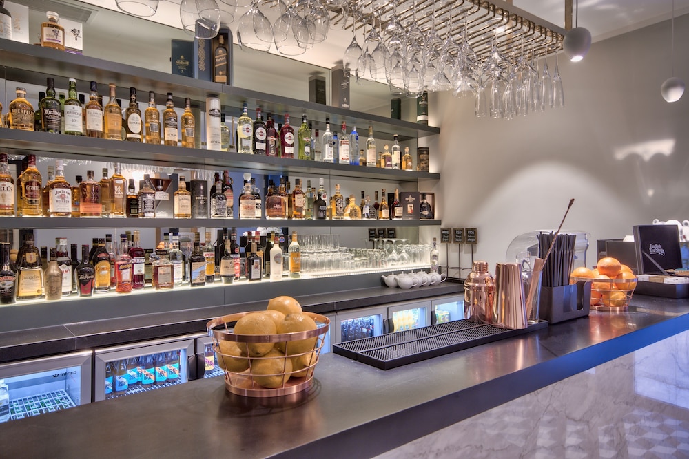 La Falconeria Hotel — Restaurant & bars in Valletta, Malta Island
